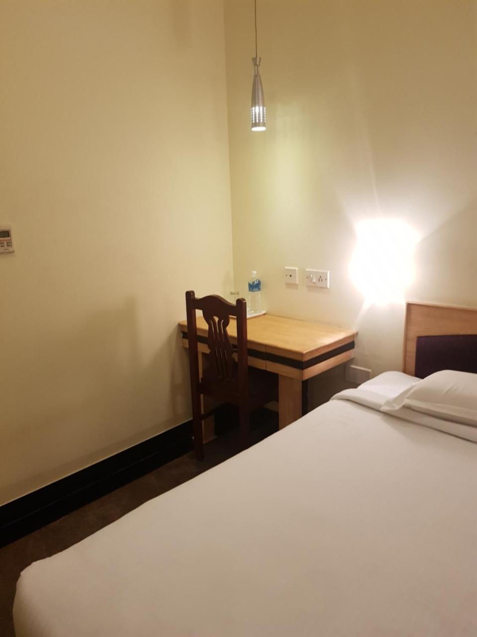 P R Pride Inn Puduččéri Exteriér fotografie